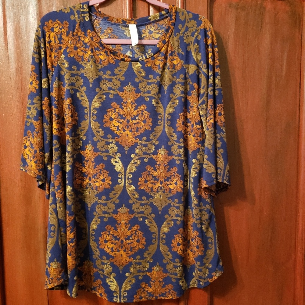 Tunic top
